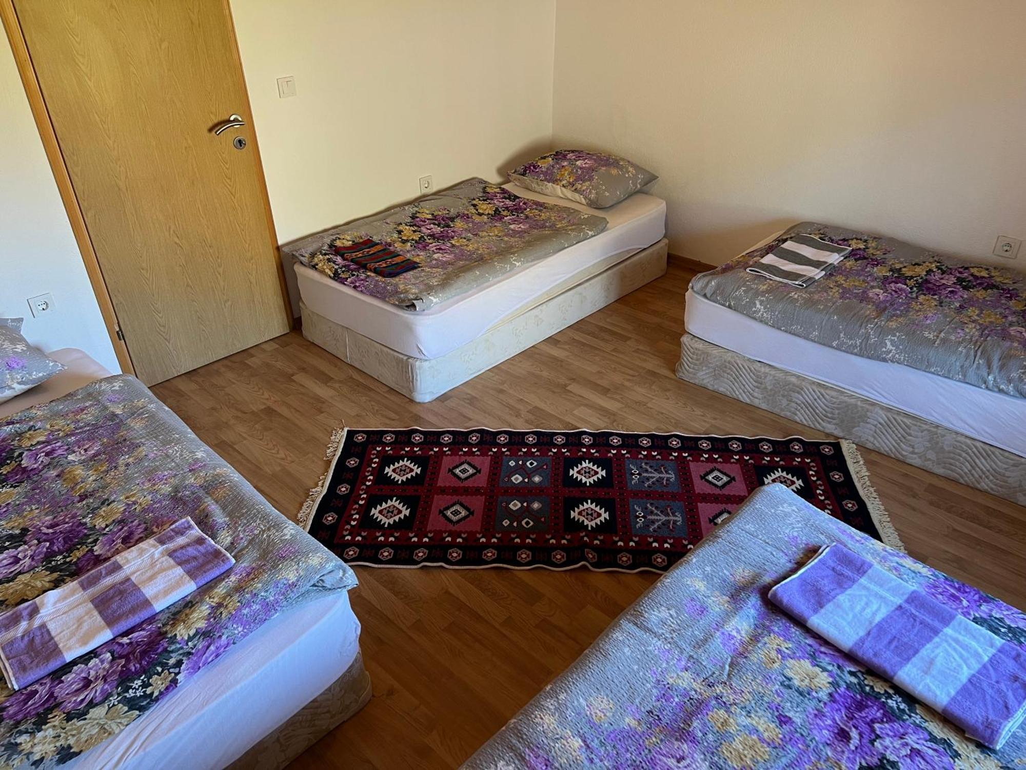 Gornji Lukomir Kod Kapetana Tea B&B 외부 사진