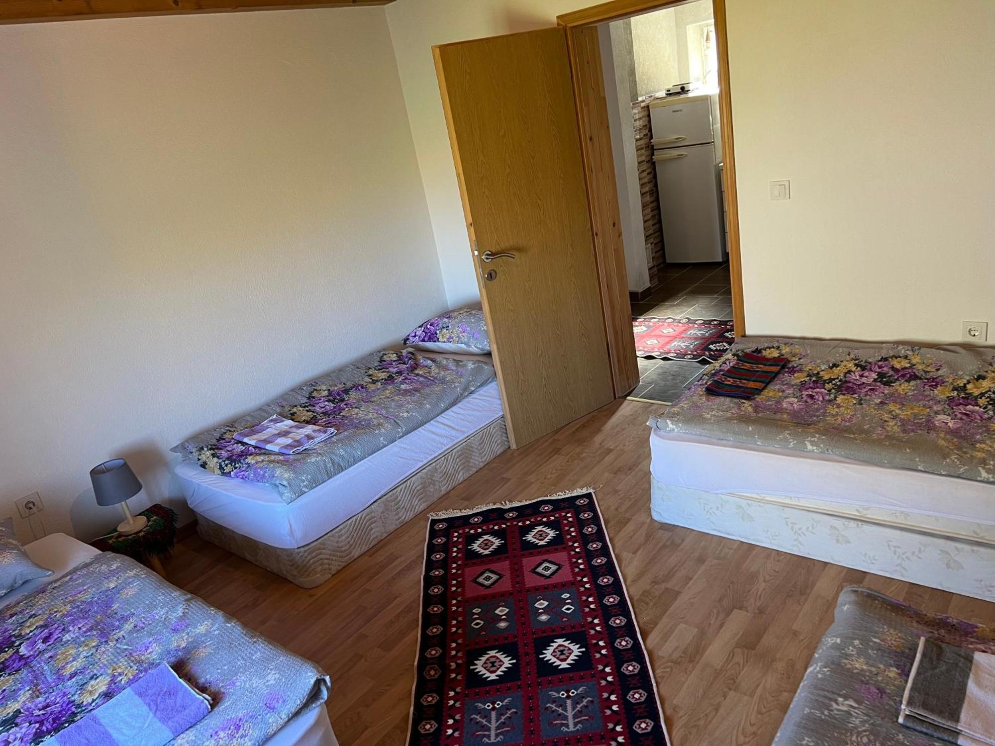 Gornji Lukomir Kod Kapetana Tea B&B 외부 사진